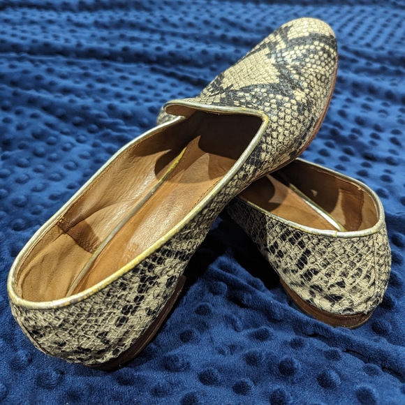 COACH Utopia Snakeskin Leather Loafers Size 8.5 Well Loved (Used) - Picture 13 of 14